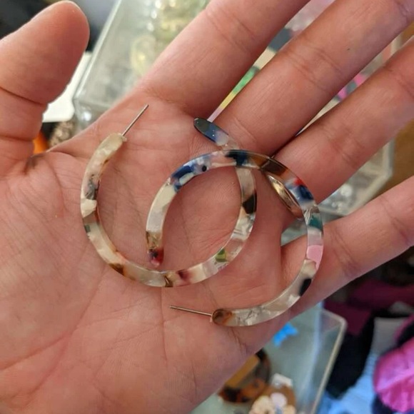 Acrylic Boho Colorful Rainbow Thin Half Hoop Earrings - Picture 13 of 15